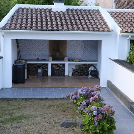 Casa Do Largo * Furnas (Azores)